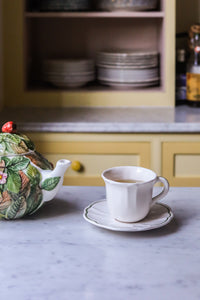 Romilly Teacup & Saucer, Green - Skye McAlpine Tavola