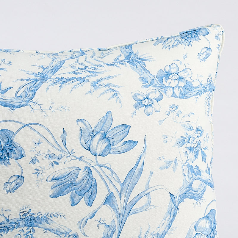 Toile de Fleurs 22" Pillow in Delft