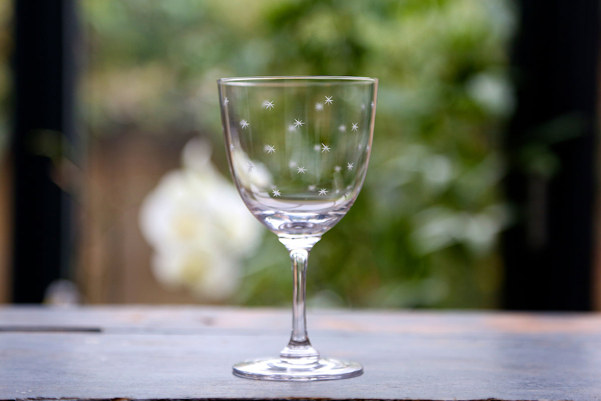 Crystal Wine Glasses with Stars Design