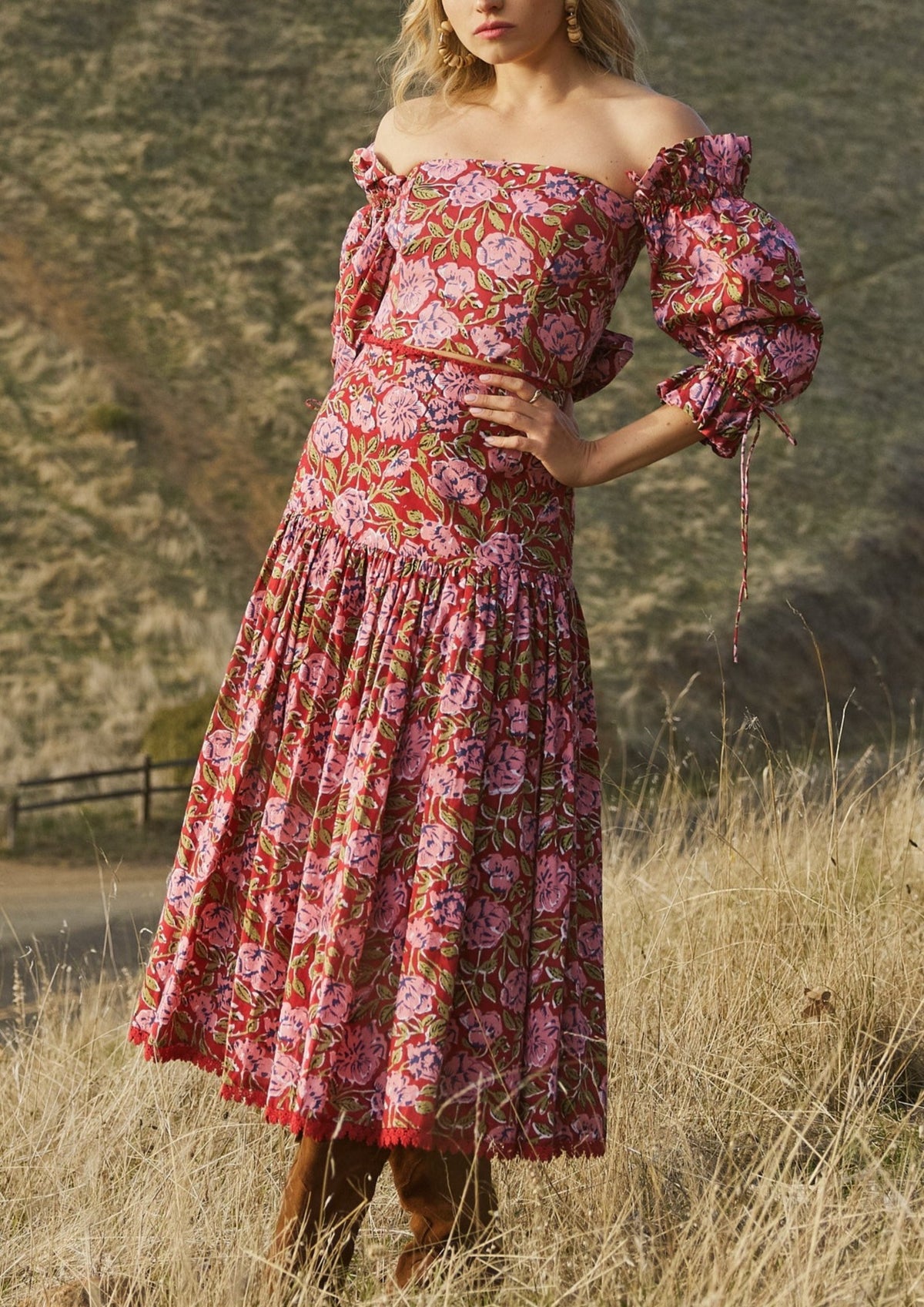 Casey Puff Sleeve Top in Imperial Red & Blush Floral