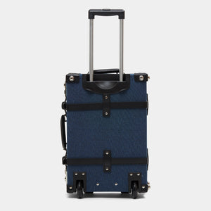 The Editor in Navy Carryon