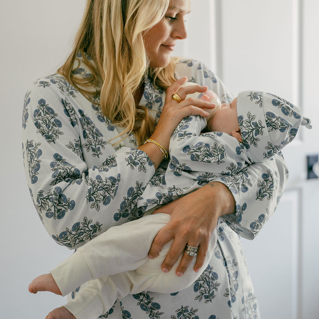 Nesting Box in Blue Bouquet Floral