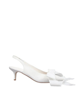 Susie Pumps in White