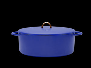 Enameled cast-iron Dutch oven in blueberry blue - side view with lid