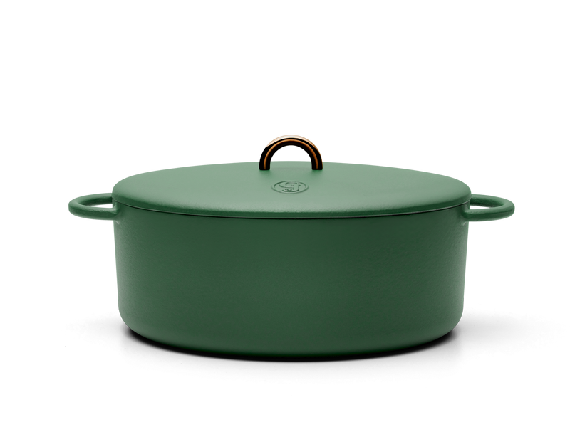 Enameled cast-iron Dutch oven in broccoli green - side view with lid