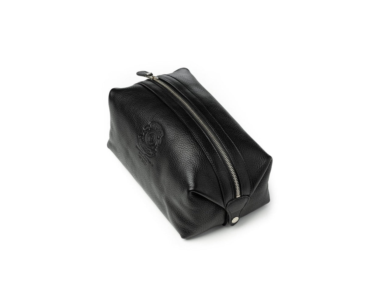 Holdall No. 101 Toiletry Bag in Vintage Tan Leather