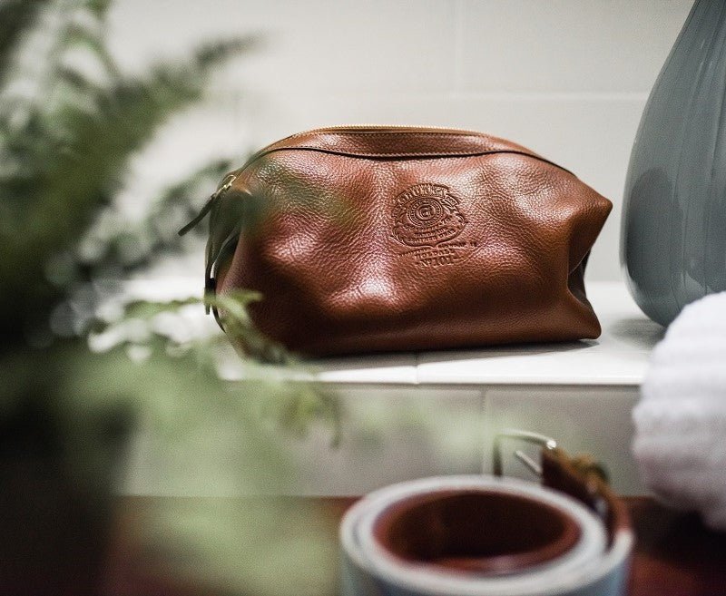 Holdall No. 101 Toiletry Bag in Vintage Tan Leather