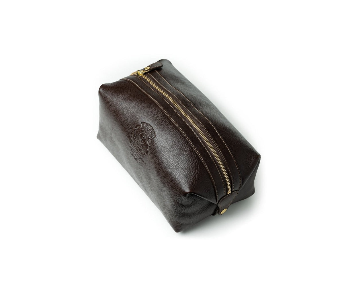 Holdall No. 101 Toiletry Bag in Vintage Tan Leather