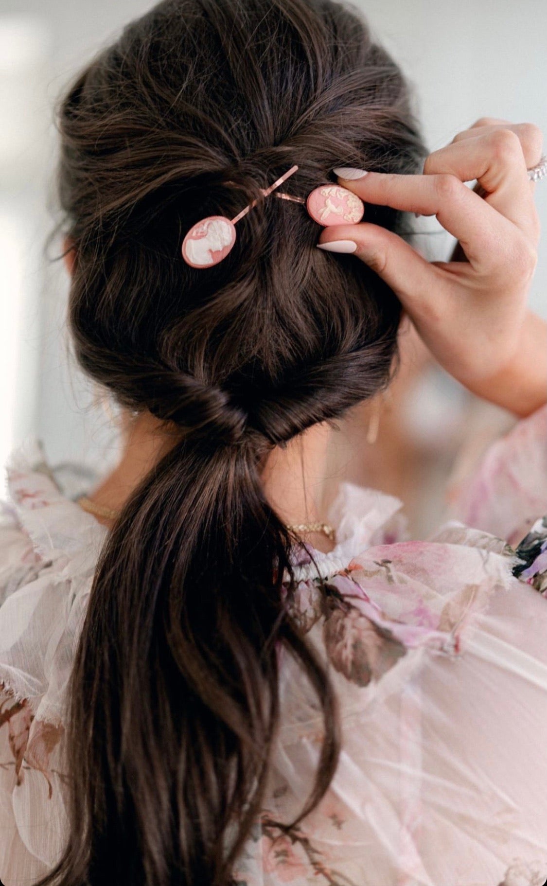 Female Silhouette Cameo Bobby Pins