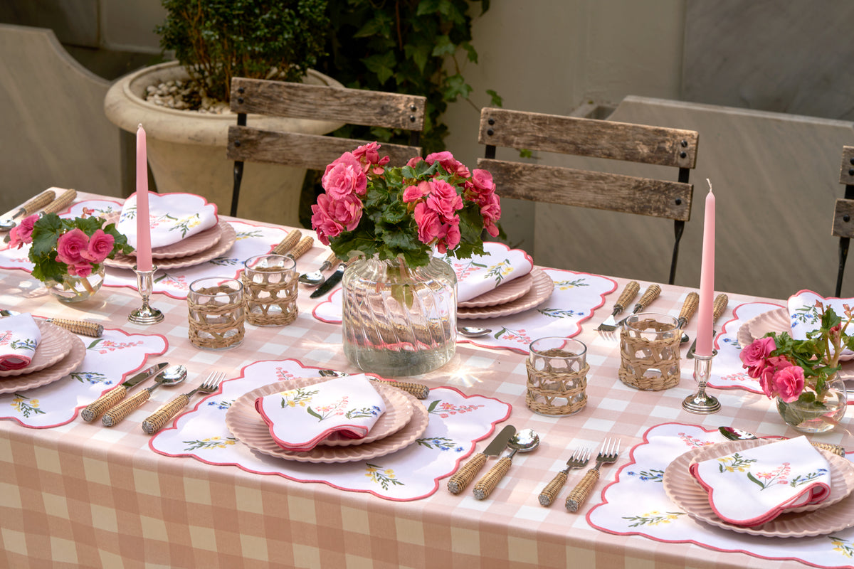 Jardin Placemat and Napkin Set in White