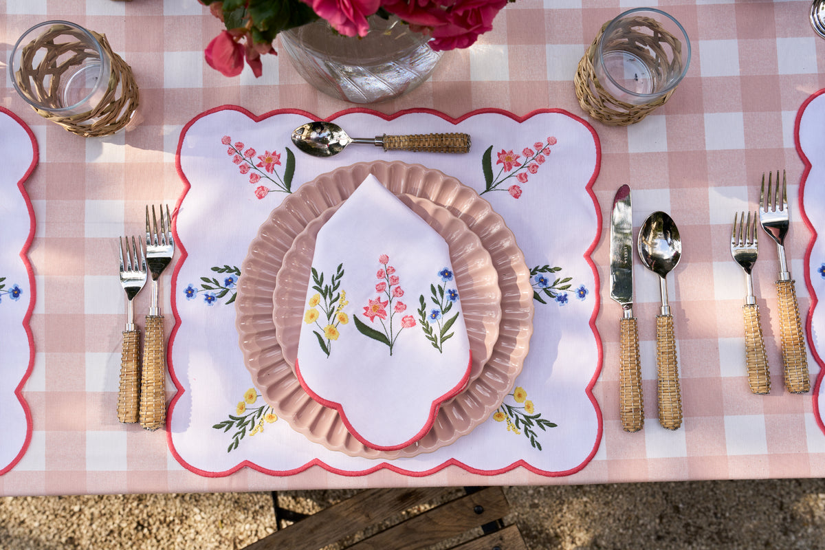 Jardin Placemat and Napkin Set in White