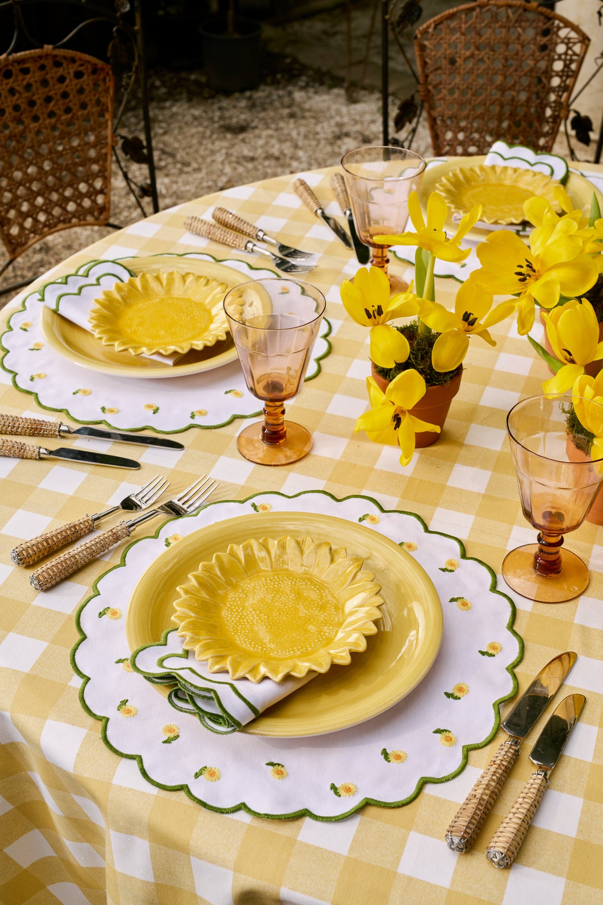 Chloe Gingham Tablecloth in Yellow