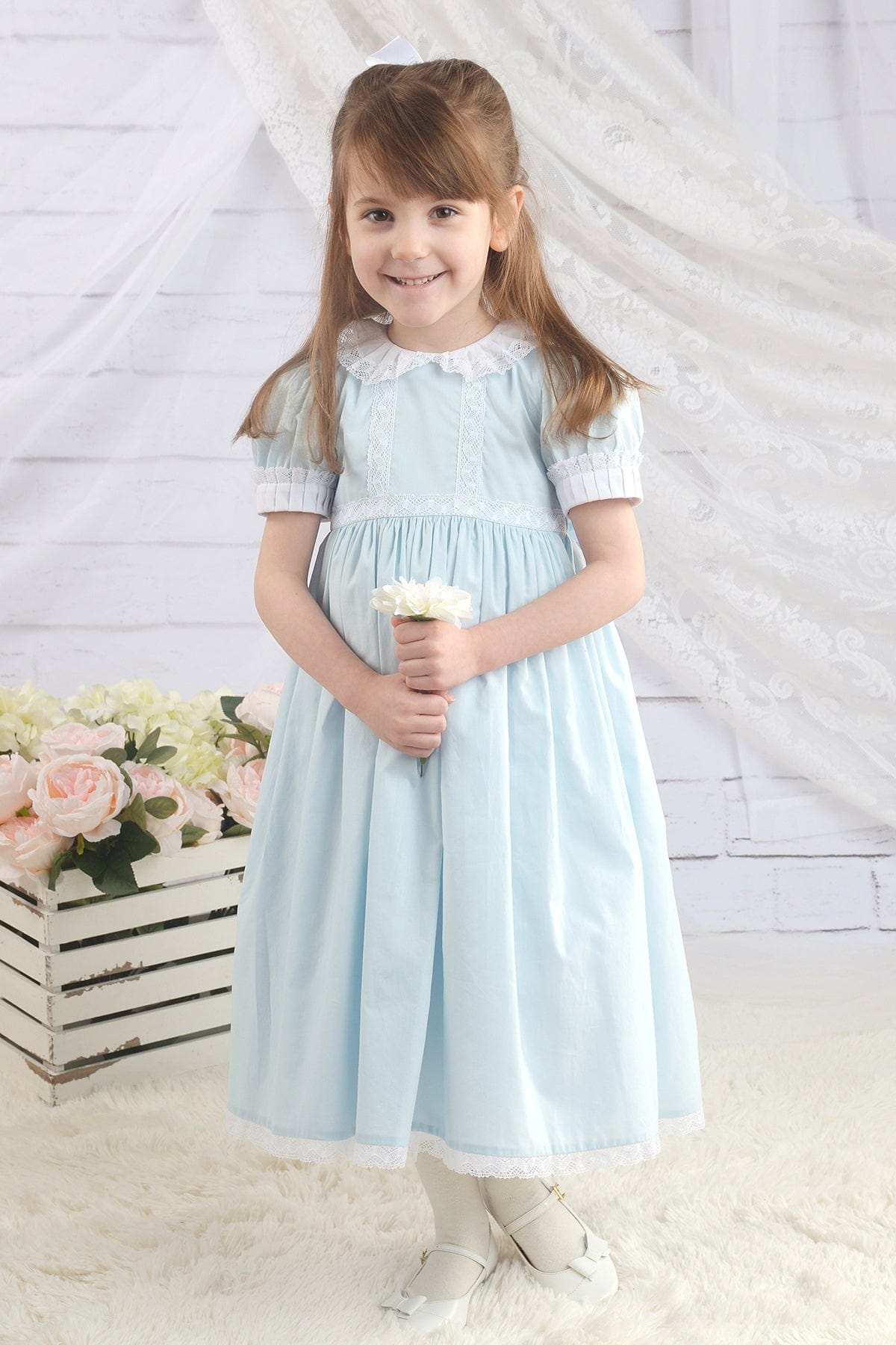 Opal - Blue Heirloom Strasburg Children