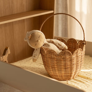 Rattan Tulip Carry Basket in Natural