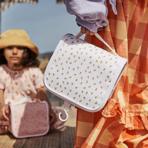 See-Ya Wash Bag in Leafed Mushroom