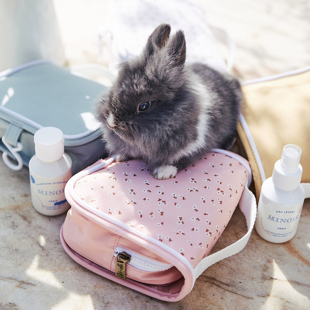 See-Ya Wash Bag in Pink Daisies